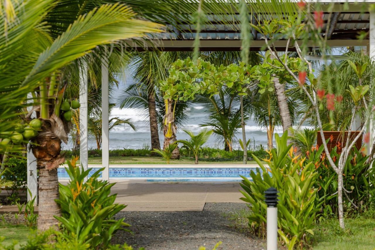 Salvatierra Beachfront Hotel Puerto Coyote Ngoại thất bức ảnh
