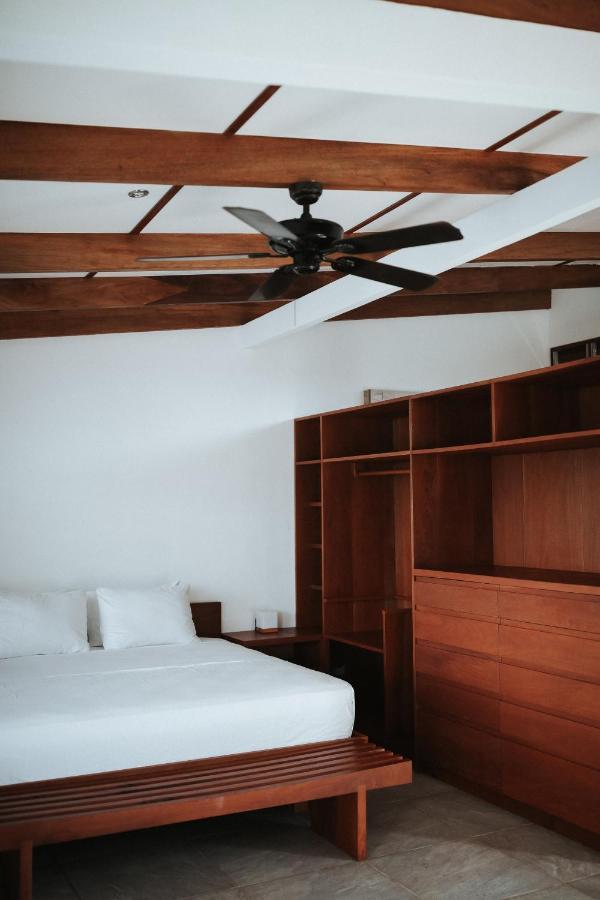 Salvatierra Beachfront Hotel Puerto Coyote Ngoại thất bức ảnh