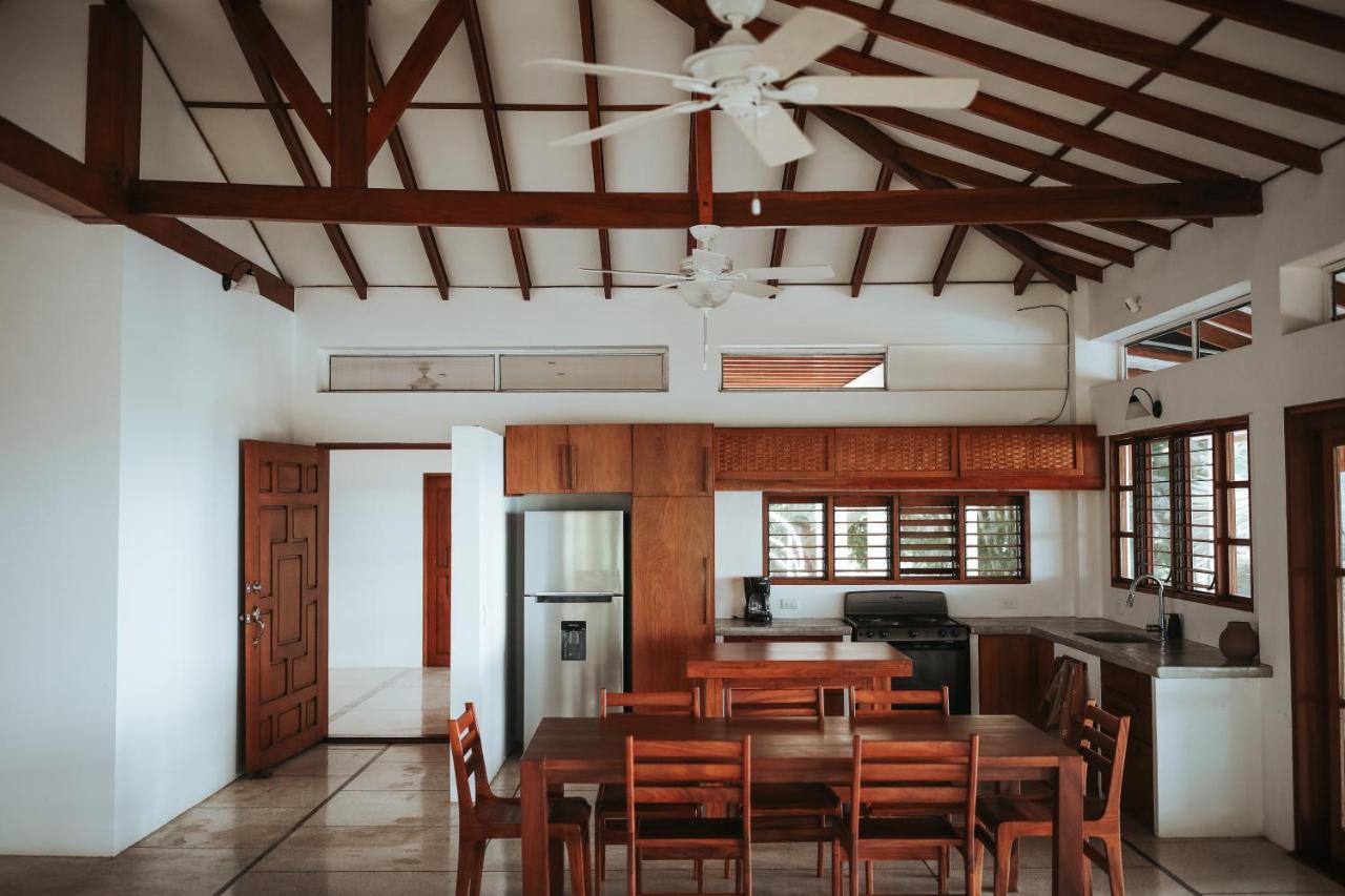 Salvatierra Beachfront Hotel Puerto Coyote Ngoại thất bức ảnh